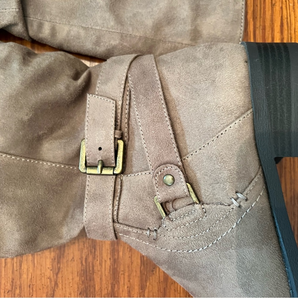 WHITE MOUNTAIN Shoes LIONA Women's Boot Dark Taupe NEW in box - Picture 3 of 8